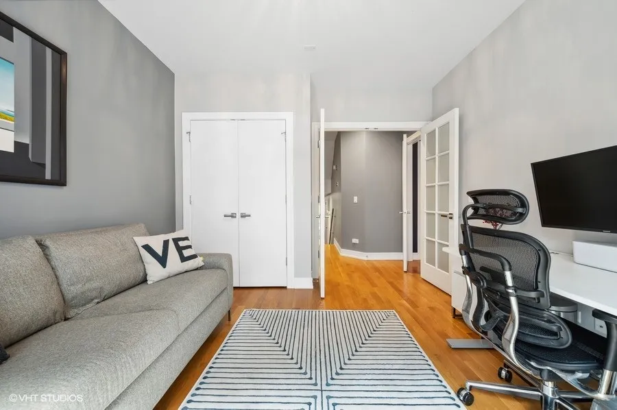 1014 N LARRABEE ST 60610-unit#1S-Chicago-IL