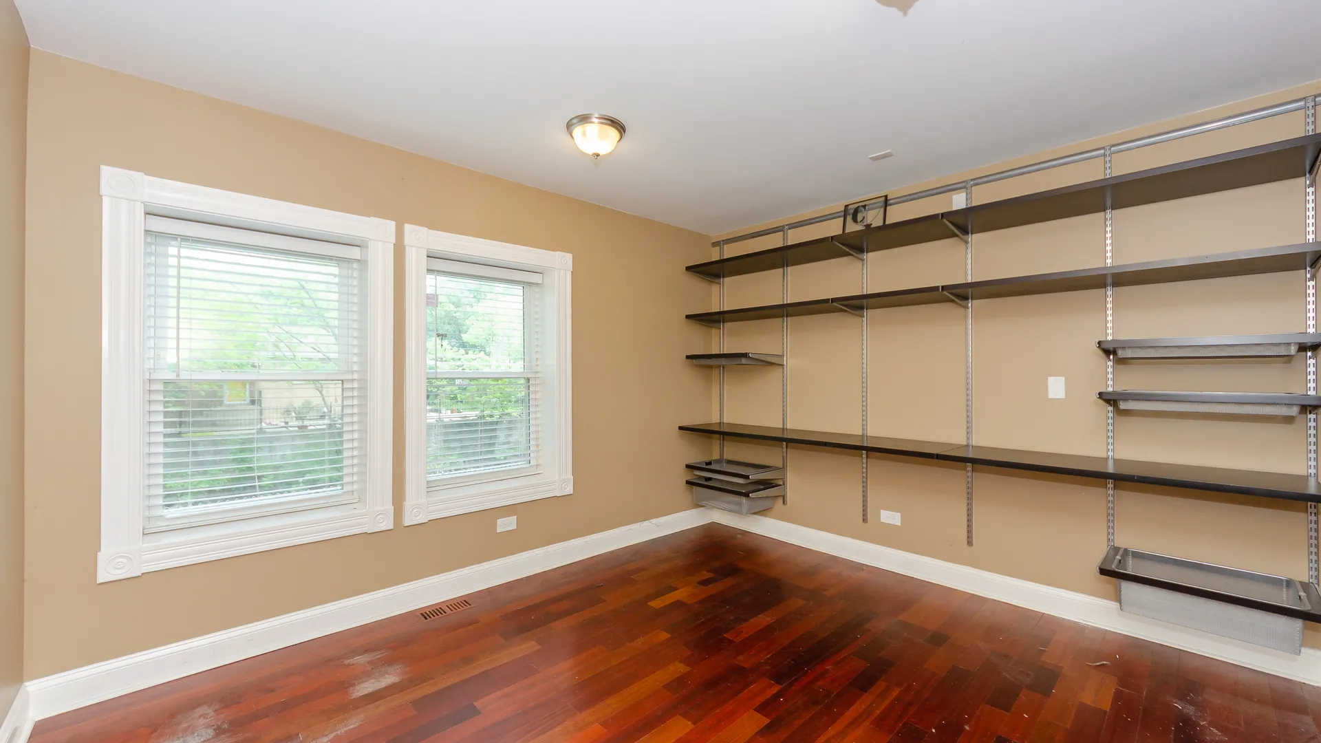 4953 N BERNARD ST 60625-Chicago-IL