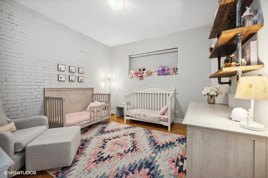 1014 N LARRABEE ST 60610-unit#1S-Chicago-IL