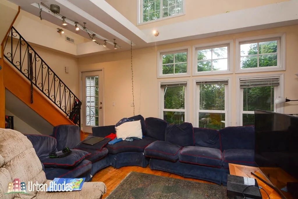 1719 W BARRY AVE 60657-unit#FB-2-Chicago-IL