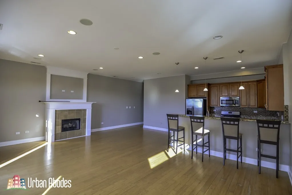 4006 N KBOURN AVE 60641-unit#A4-Chicago-IL