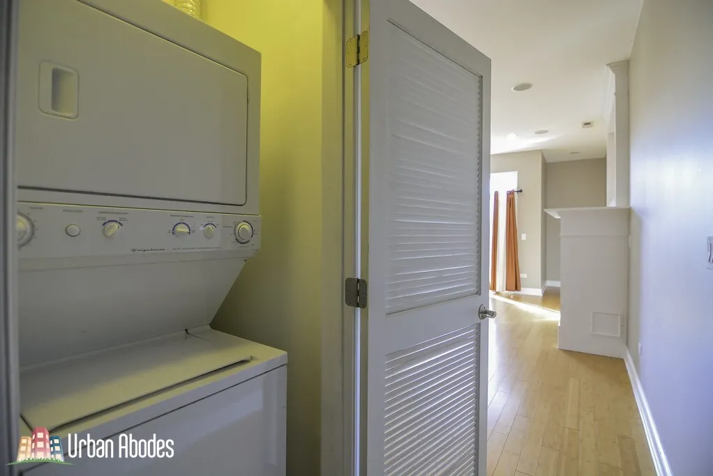4006 N KBOURN AVE 60641-unit#A4-Chicago-IL