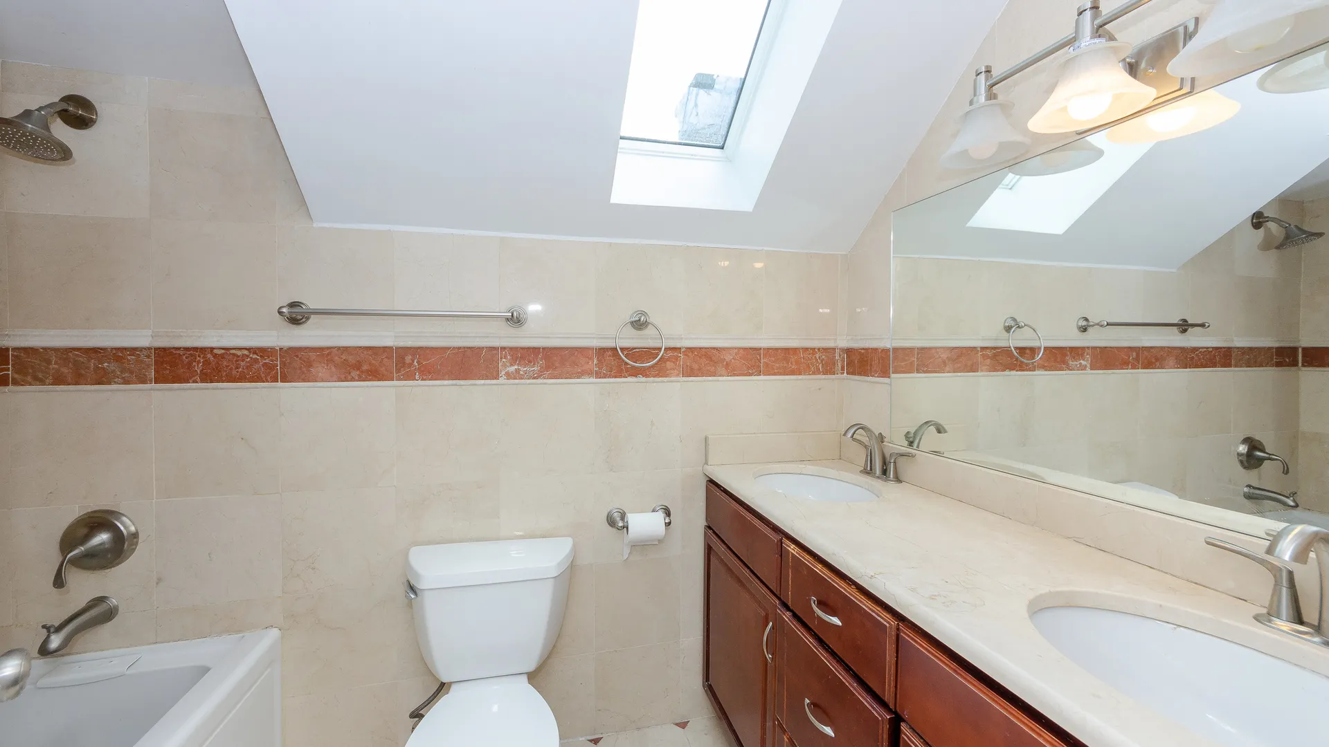 4953 N BERNARD ST 60625-Chicago-IL