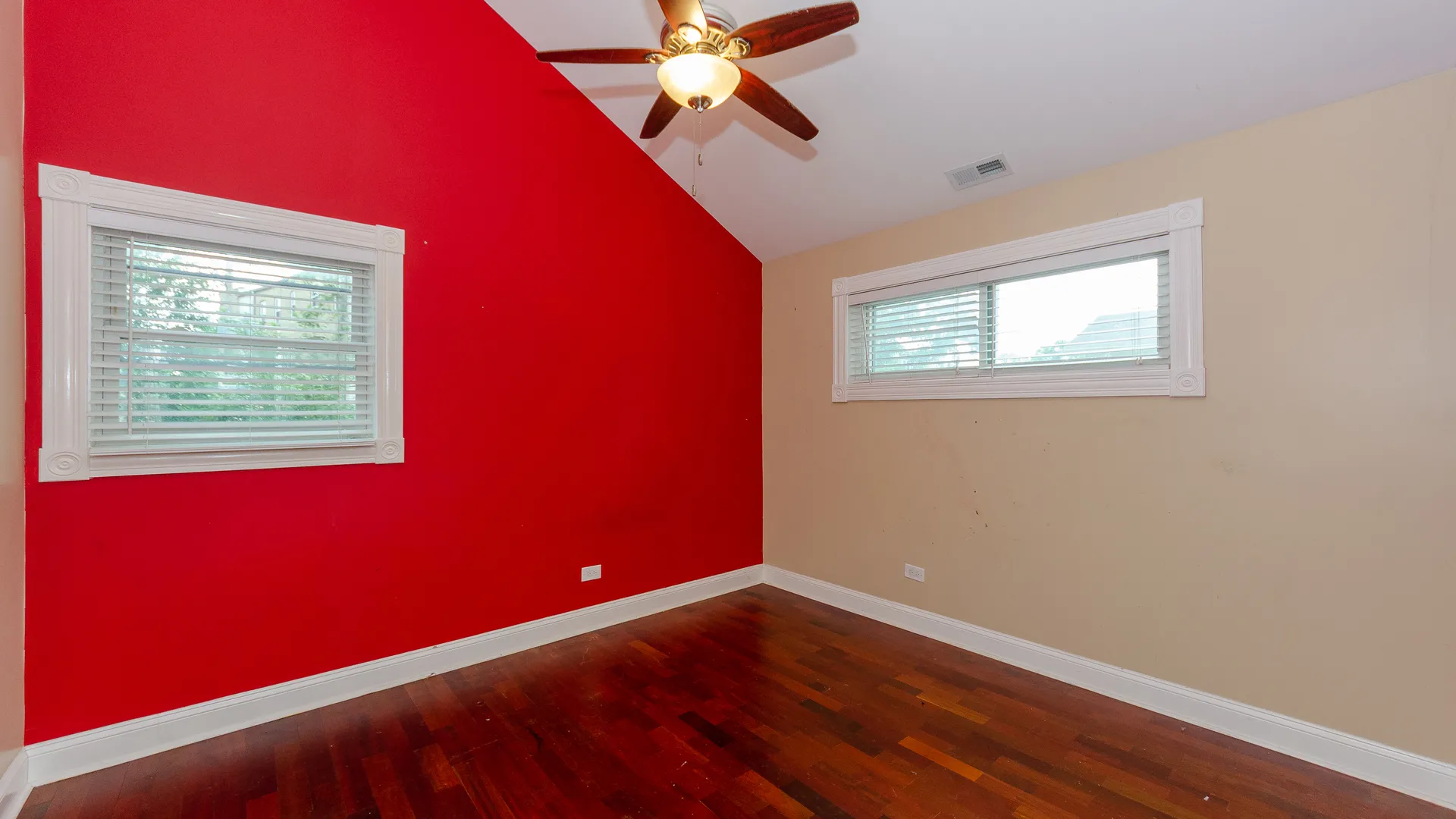 4953 N BERNARD ST 60625-Chicago-IL