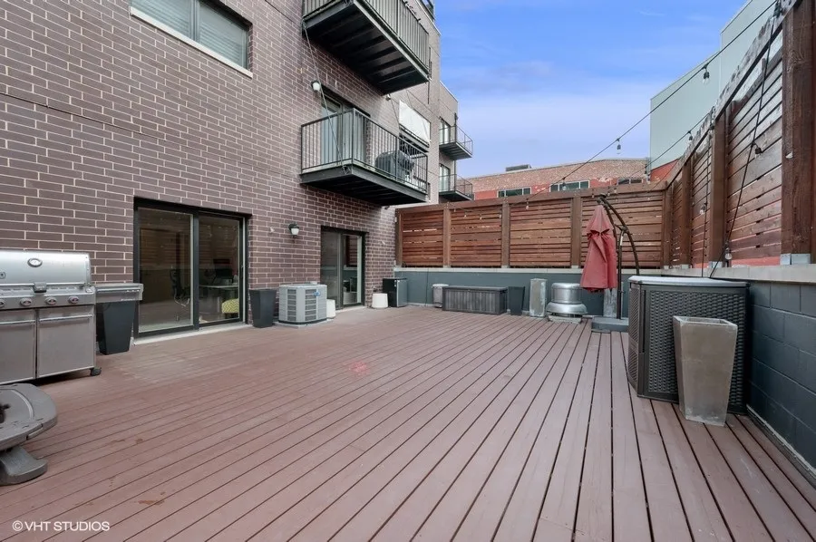 1014 N LARRABEE ST 60610-unit#1S-Chicago-IL