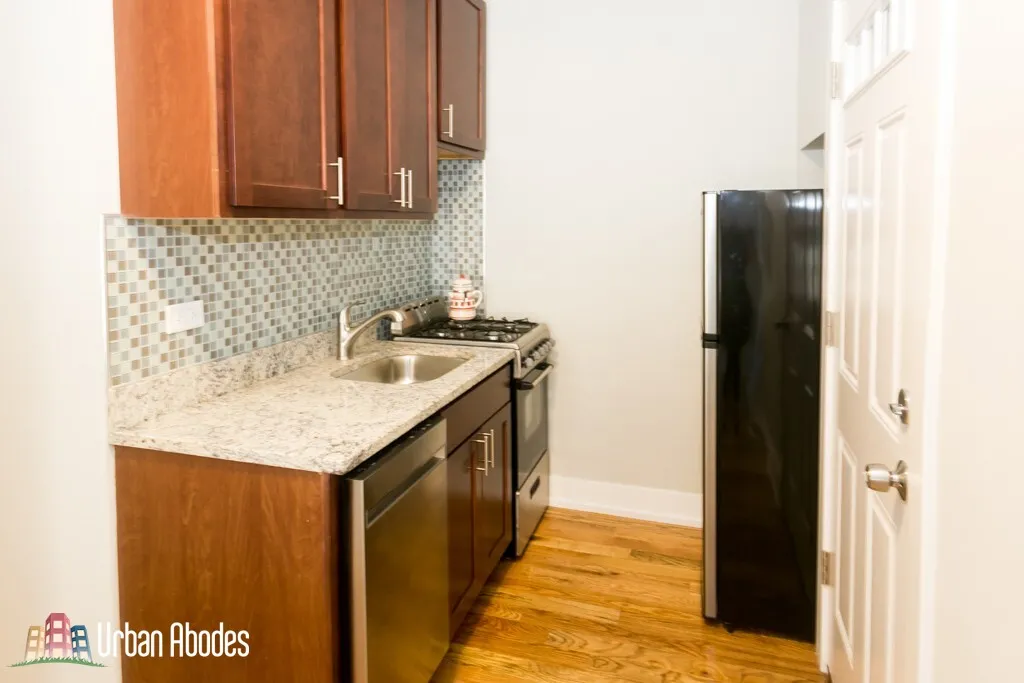 2906 N MDRED AVE 60657-unit#N2-Chicago-IL