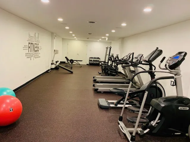 2424 N CLARK ST 60614-unit#414-Chicago-IL