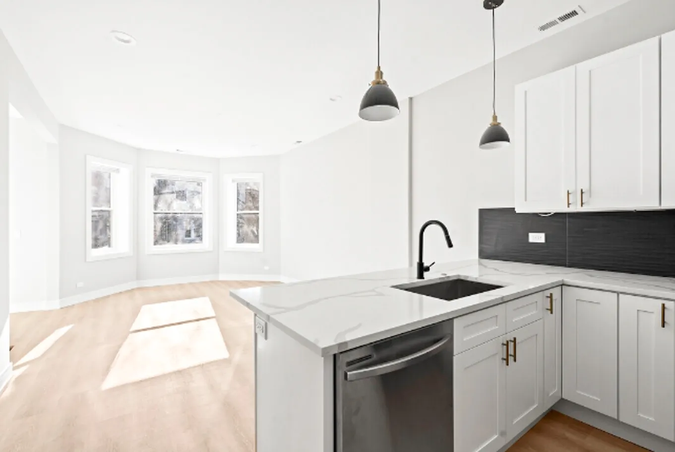 2520 N MOZART ST 60647-unit#1F-Chicago-IL