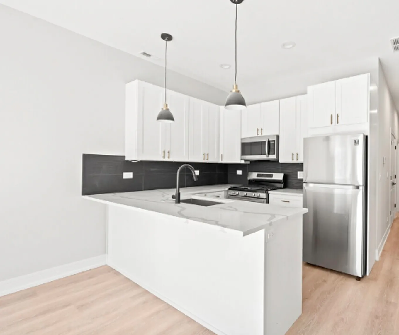 2520 N MOZART ST 60647-unit#1F-Chicago-IL