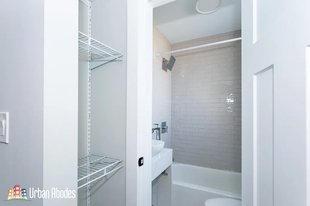 505 W BELMONT AVE 60657-unit#D6-Chicago-IL