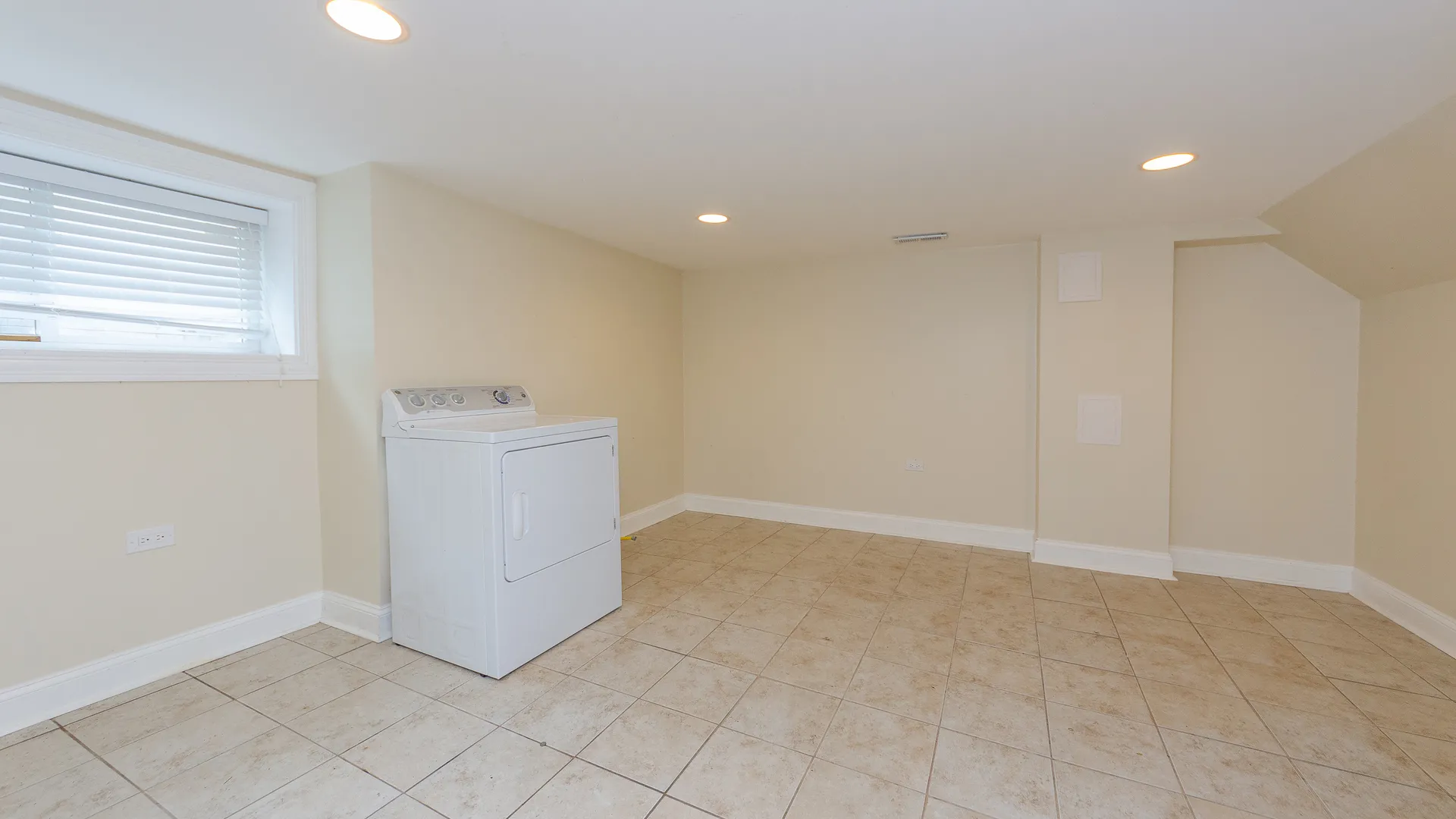 4953 N BERNARD ST 60625-Chicago-IL