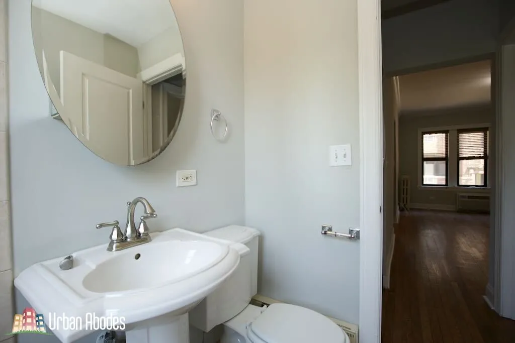 748 W ADDISON ST 60613-unit#1N-Chicago-IL