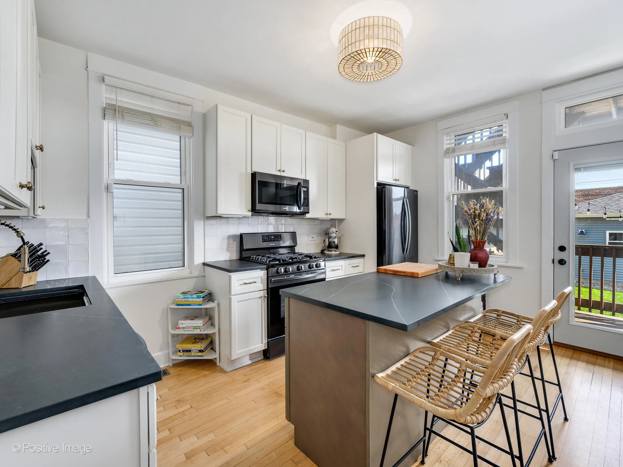 3555 W MCLEAN AVE 60647-unit#1-Chicago-IL