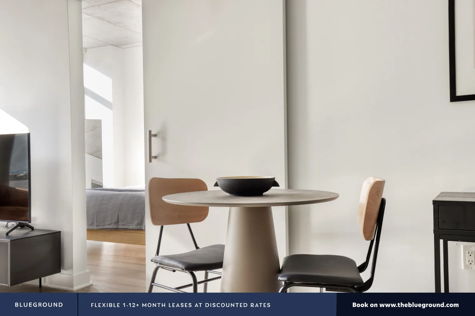 311 W LINOIS ST 60654-3Eleven-unit#ID816-Chicago-IL