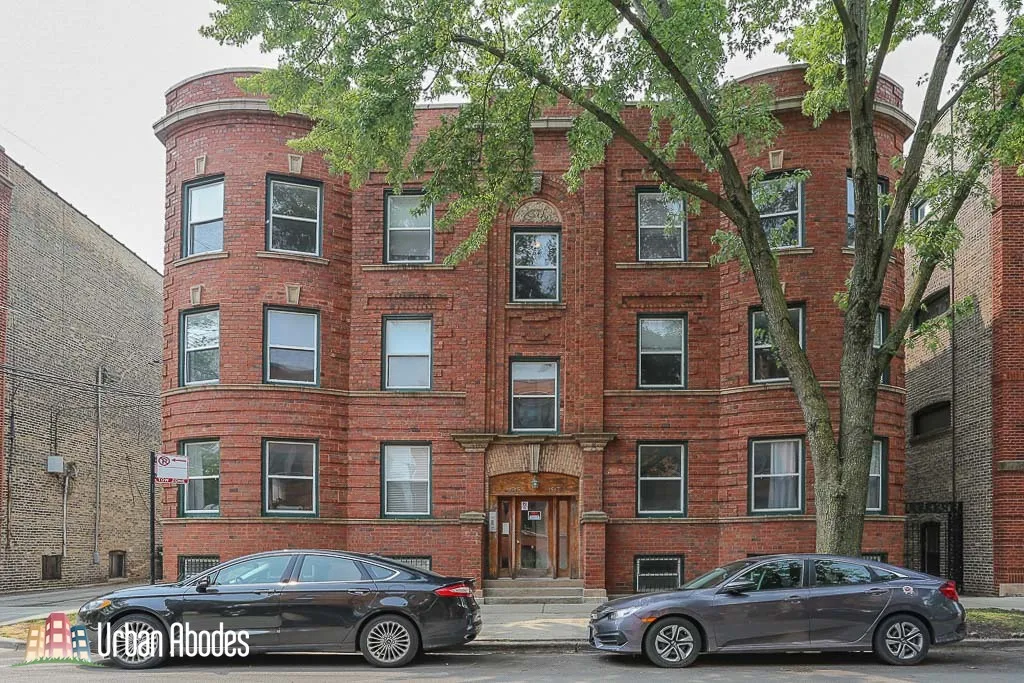 1515 W CORNELIA AVE 60657-unit#F2-Chicago-IL