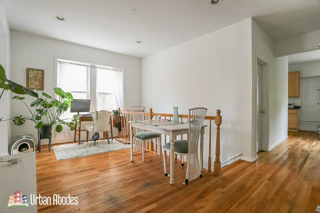 1515 W CORNELIA AVE 60657-unit#F2-Chicago-IL