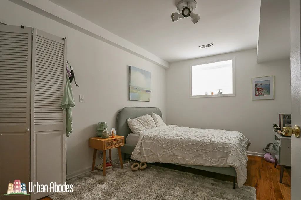 1515 W CORNELIA AVE 60657-unit#F2-Chicago-IL