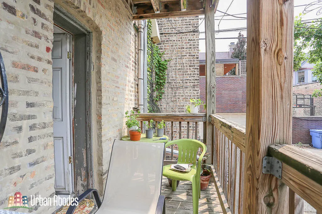 1515 W CORNELIA AVE 60657-unit#F2-Chicago-IL