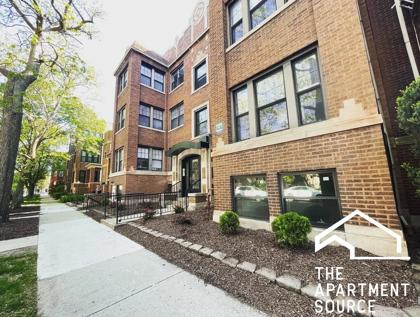 6331 N WAYNE AVE 60660-unit#1S-Chicago-IL