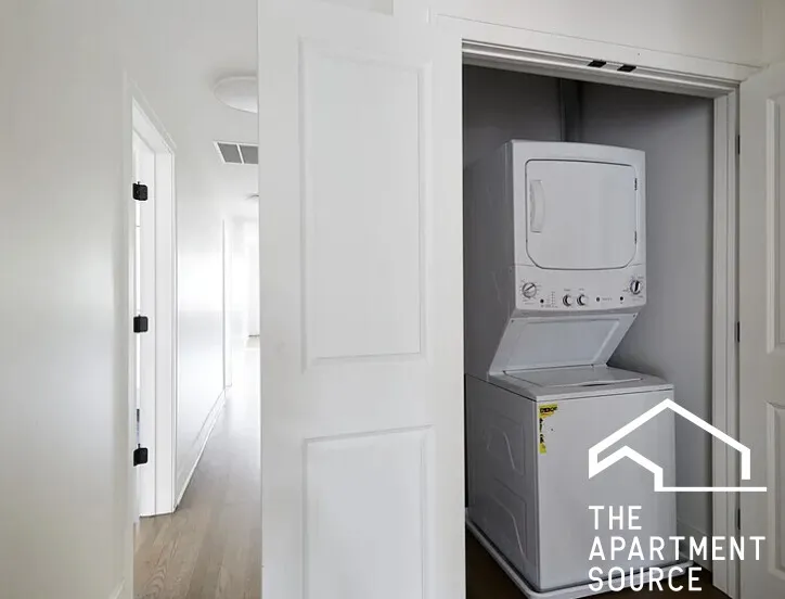 6331 N WAYNE AVE 60660-unit#1S-Chicago-IL