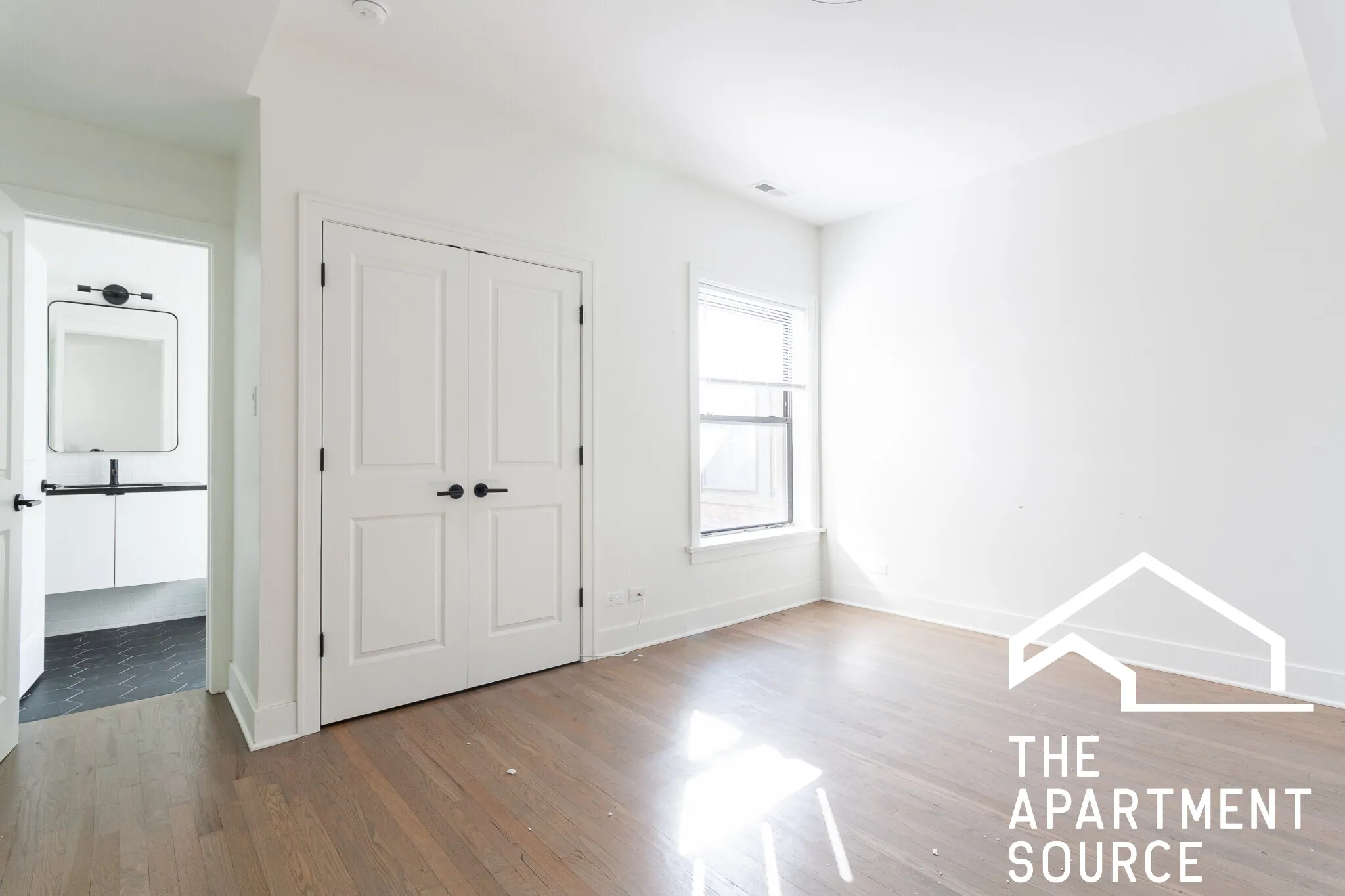 6331 N WAYNE AVE 60660-unit#1S-Chicago-IL