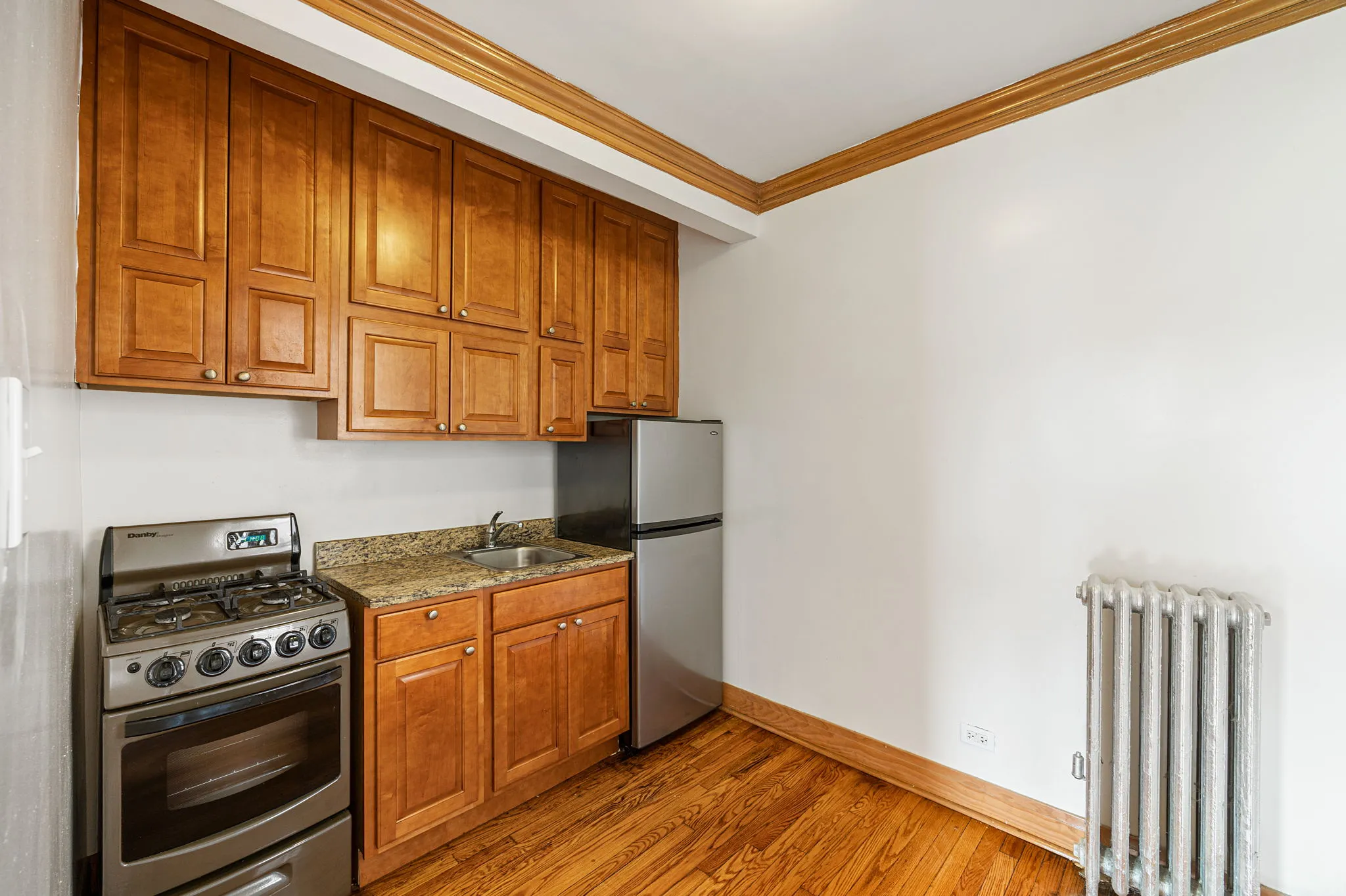 1400 W DEVON AVE 60660-unit#1B-Chicago-IL