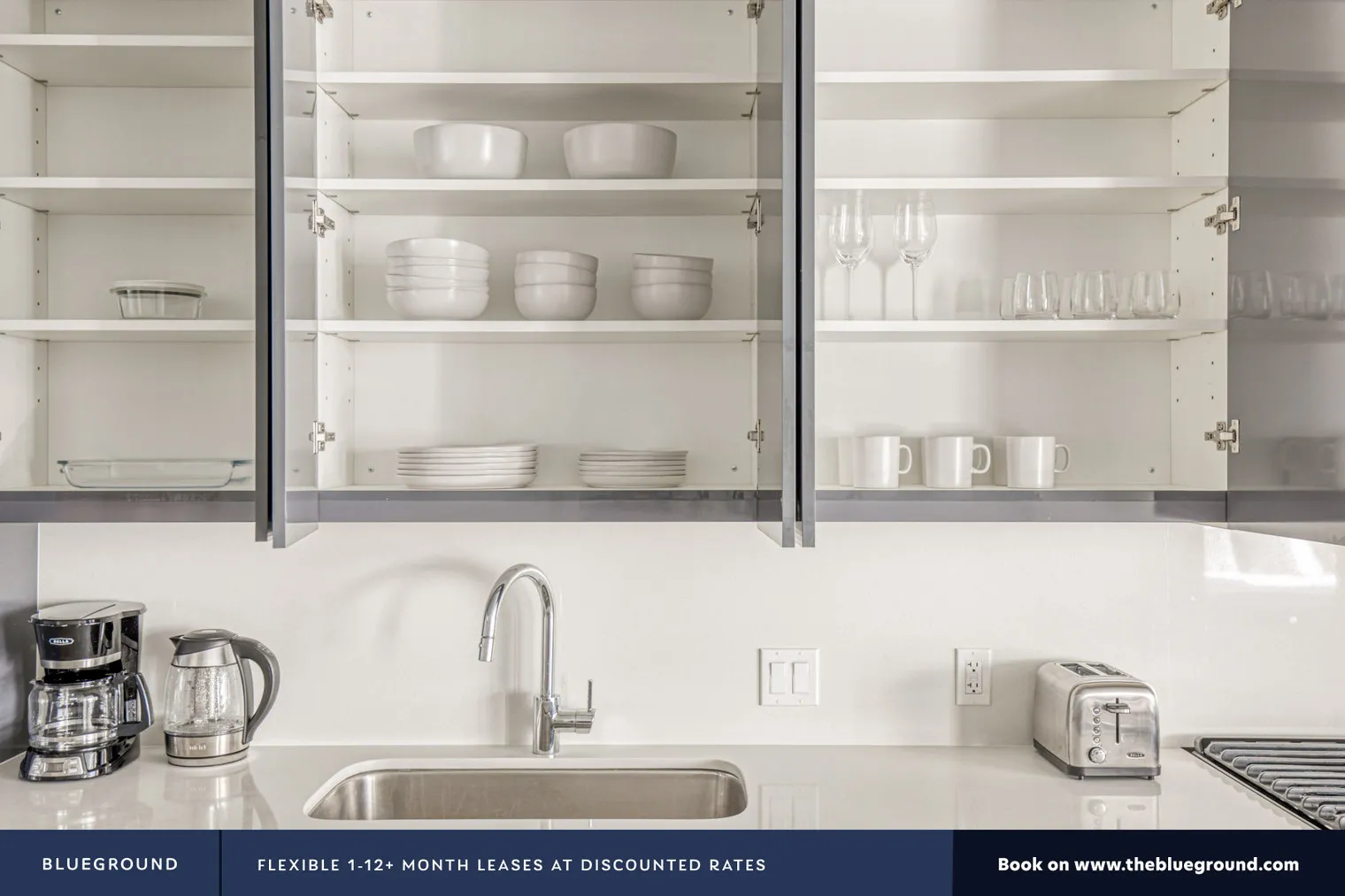 311 W LINOIS ST 60654-3Eleven-unit#ID816-Chicago-IL