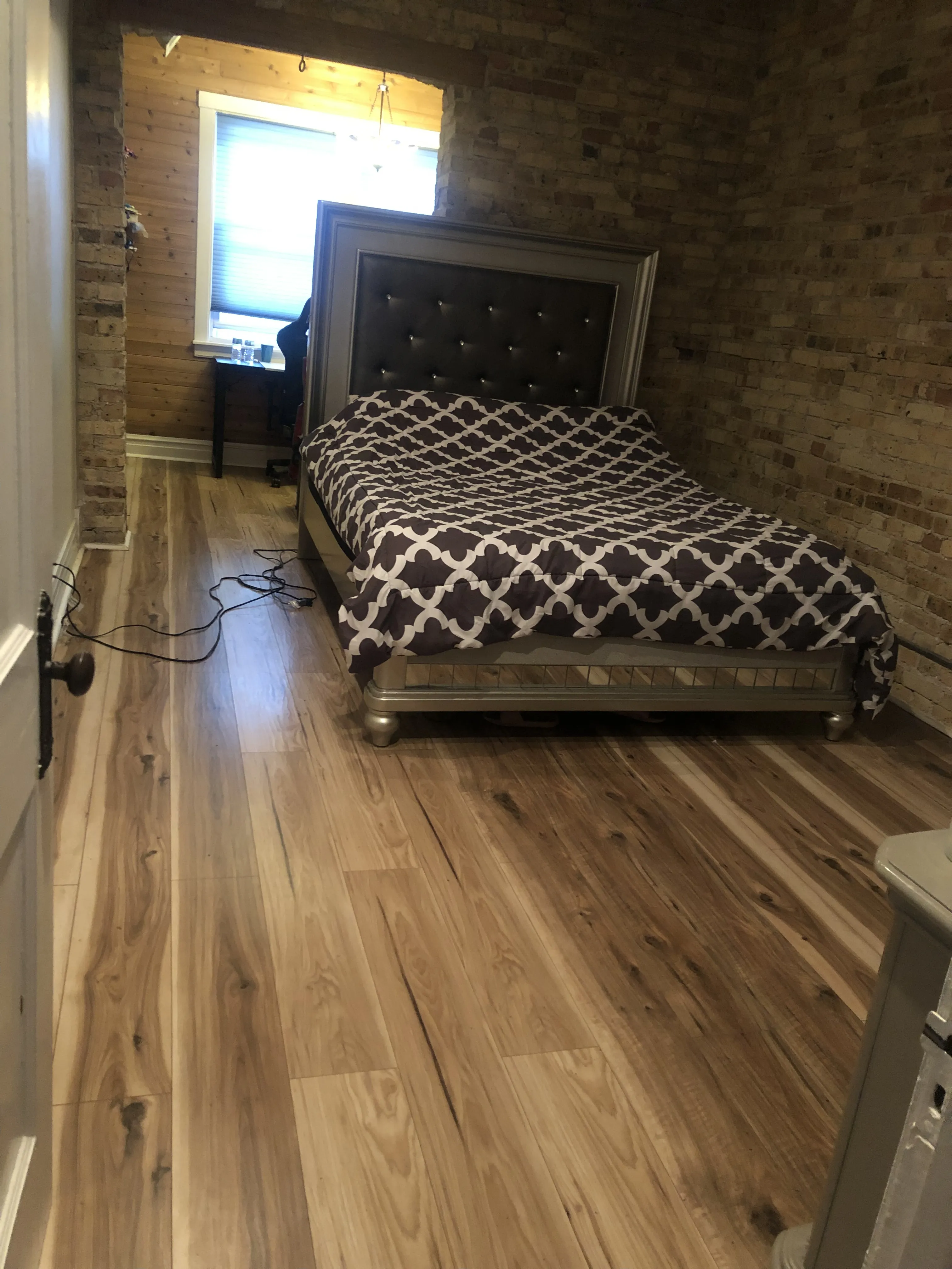 2449 W PENSACOLA AVE 60618-unit#1-Chicago-IL