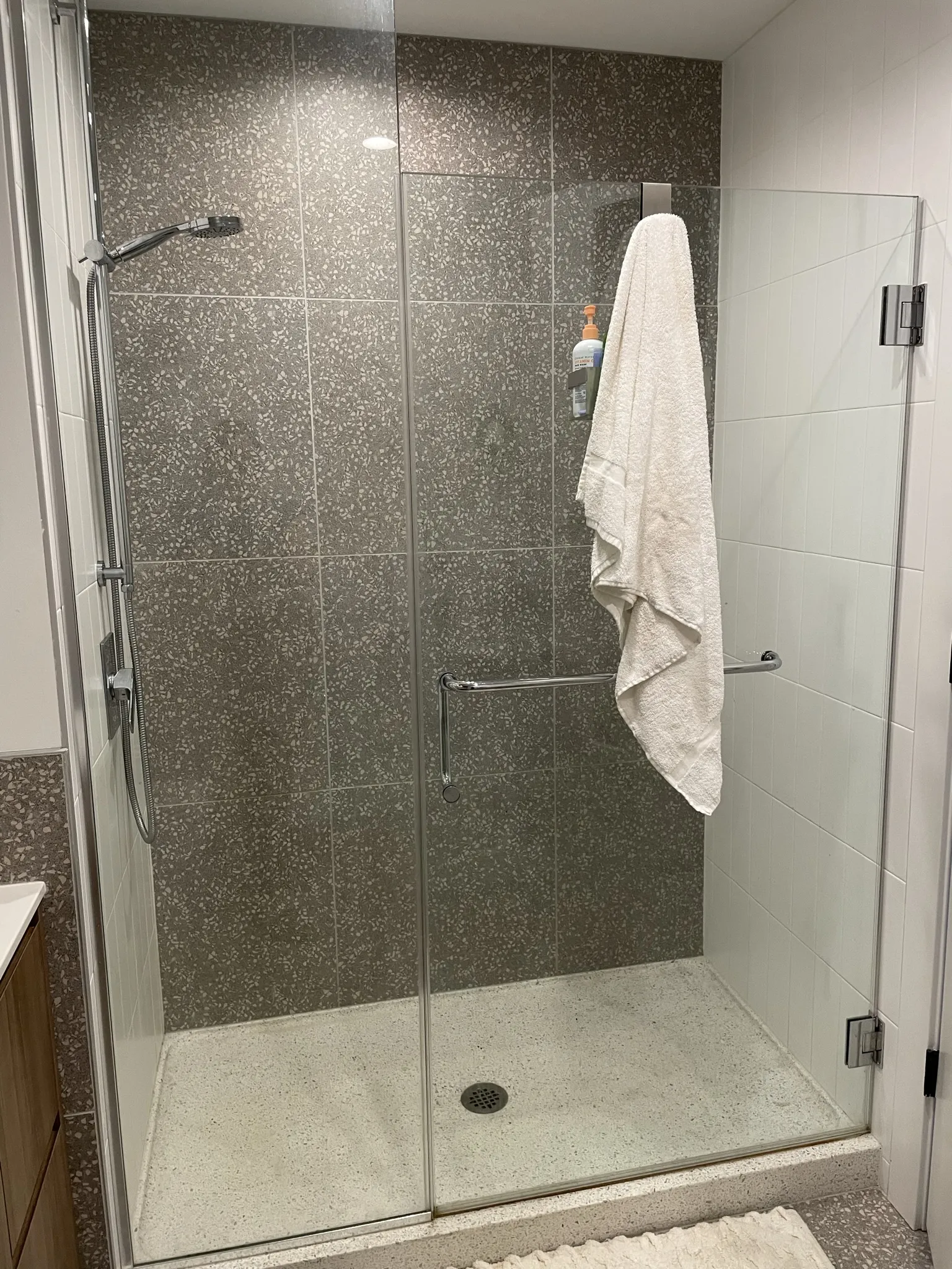 369 W GRAND AVE 60654-Luxury Short Term Sublease-unit#1310-Chicago-IL