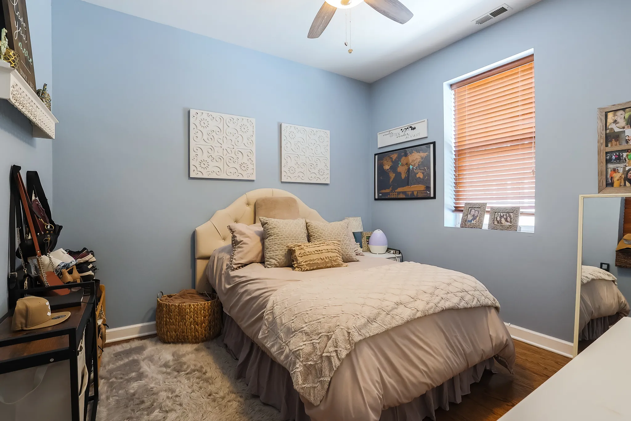 2010 N SPAULDING AVE 60647-unit#2-Chicago-IL