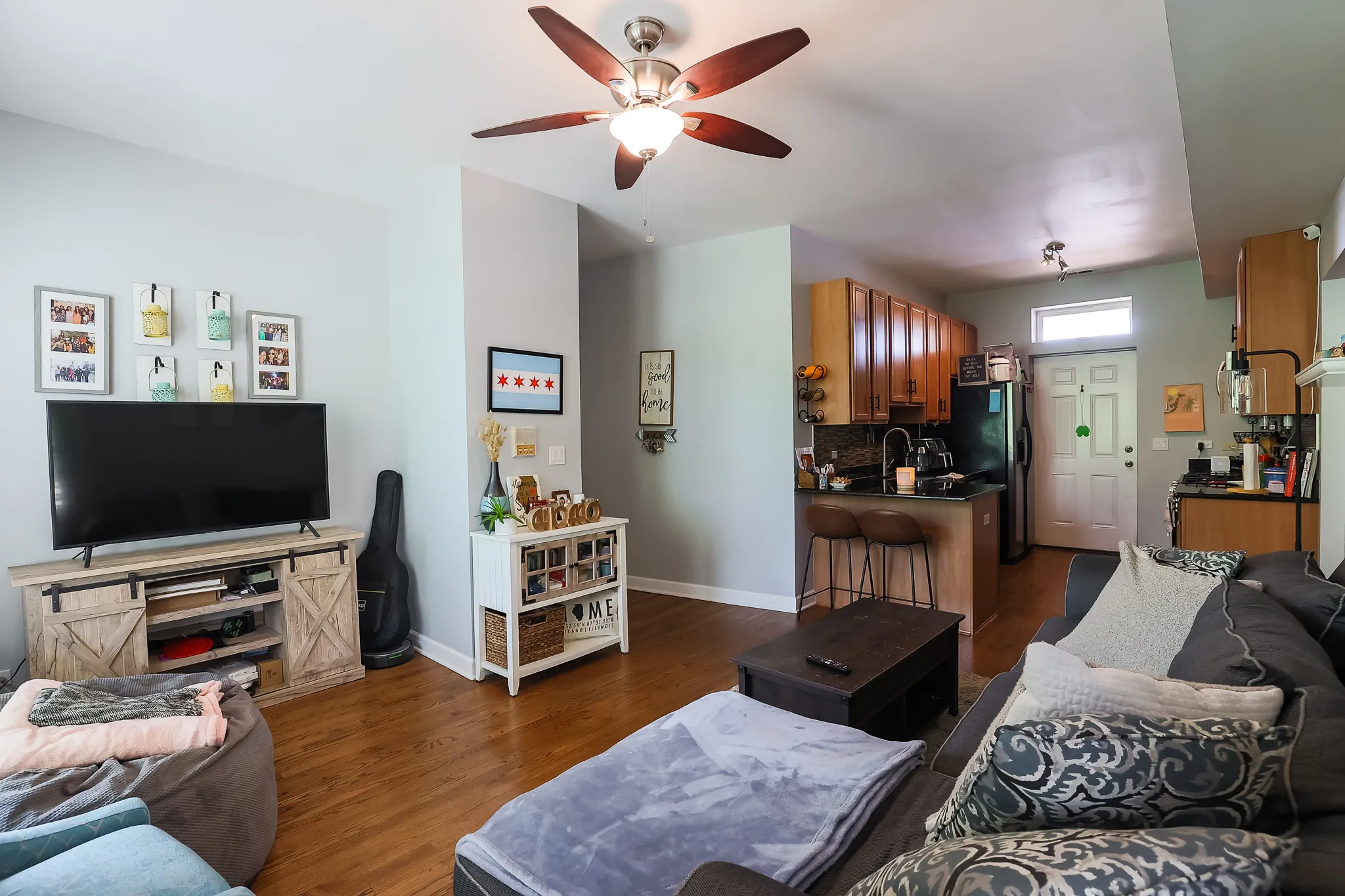 2010 N SPAULDING AVE 60647-unit#2-Chicago-IL