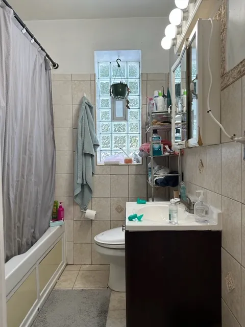 1423 W AUGUSTA BLVD 60642-unit#3-Chicago-IL