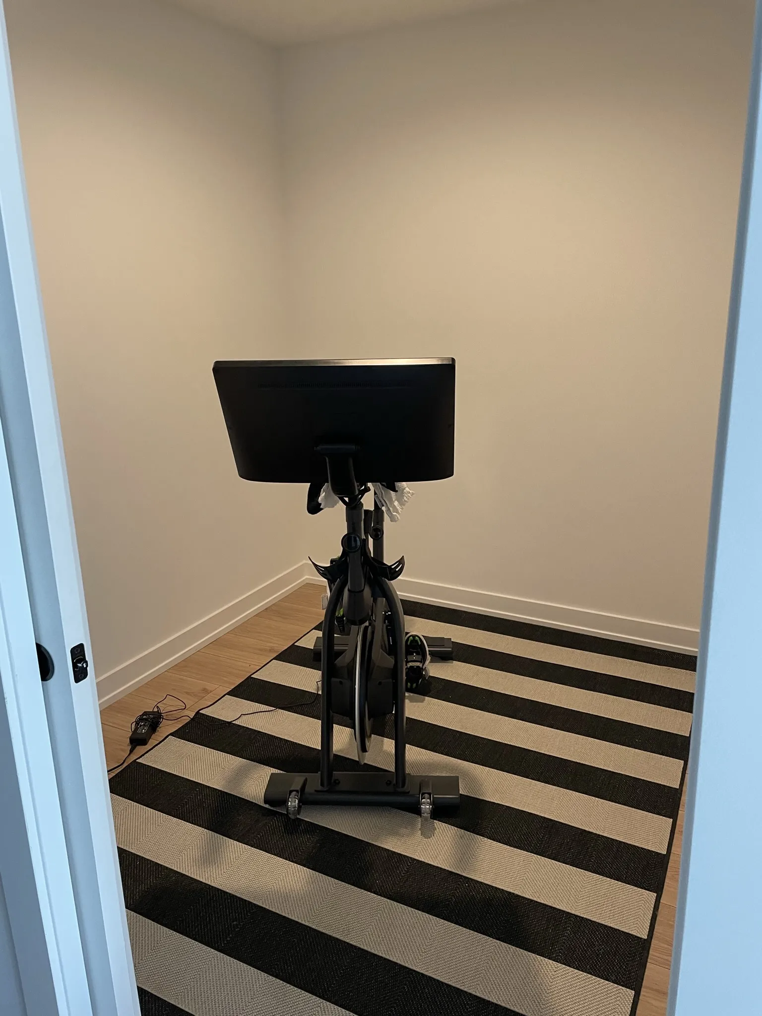 369 W GRAND AVE 60654-Luxury Short Term Sublease-unit#1310-Chicago-IL