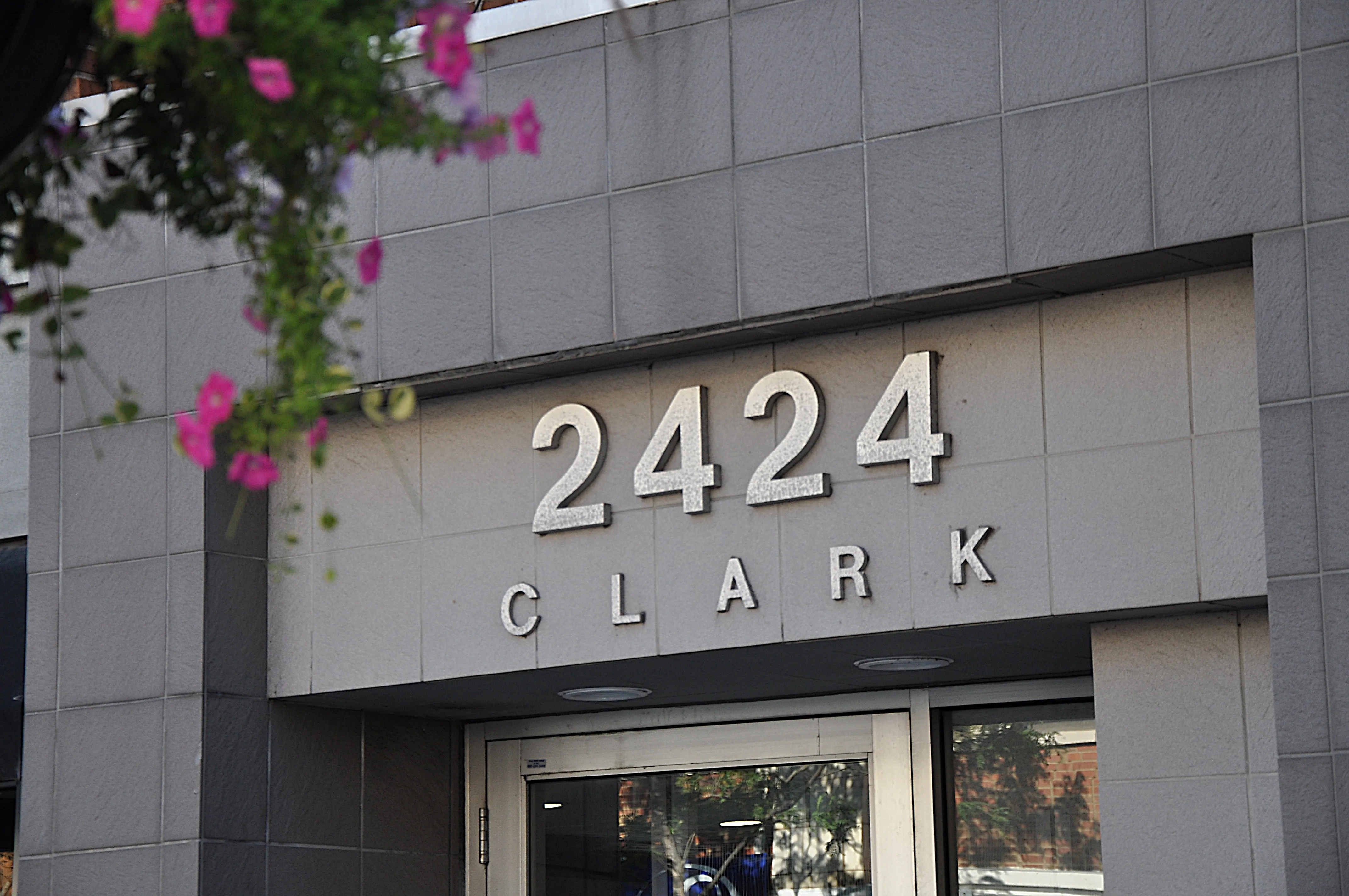 2424 N CLARK ST 60614-unit#414-Chicago-IL