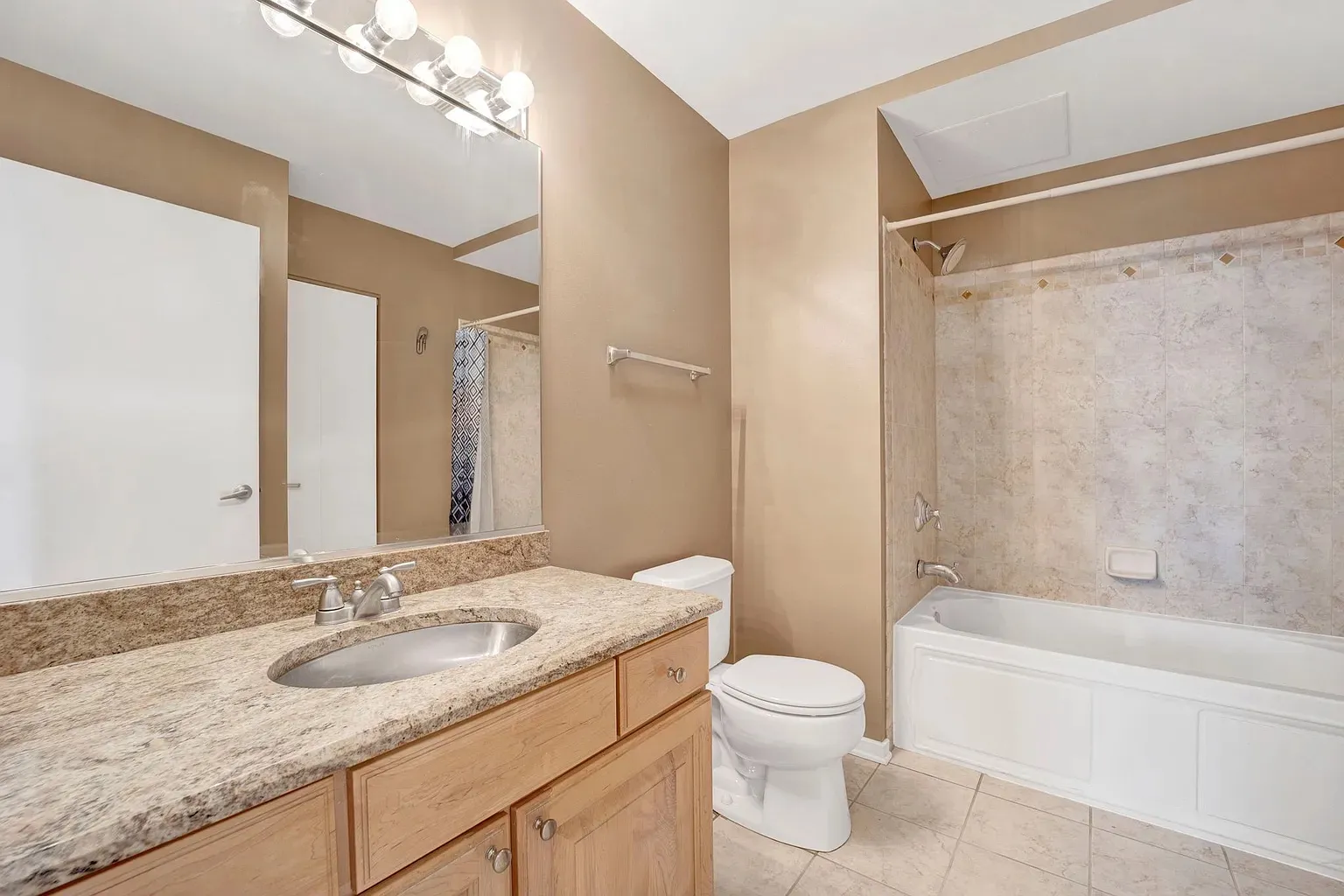 849 N FRANKLIN ST 60610-Parc Chestnut-unit#507-Chicago-IL