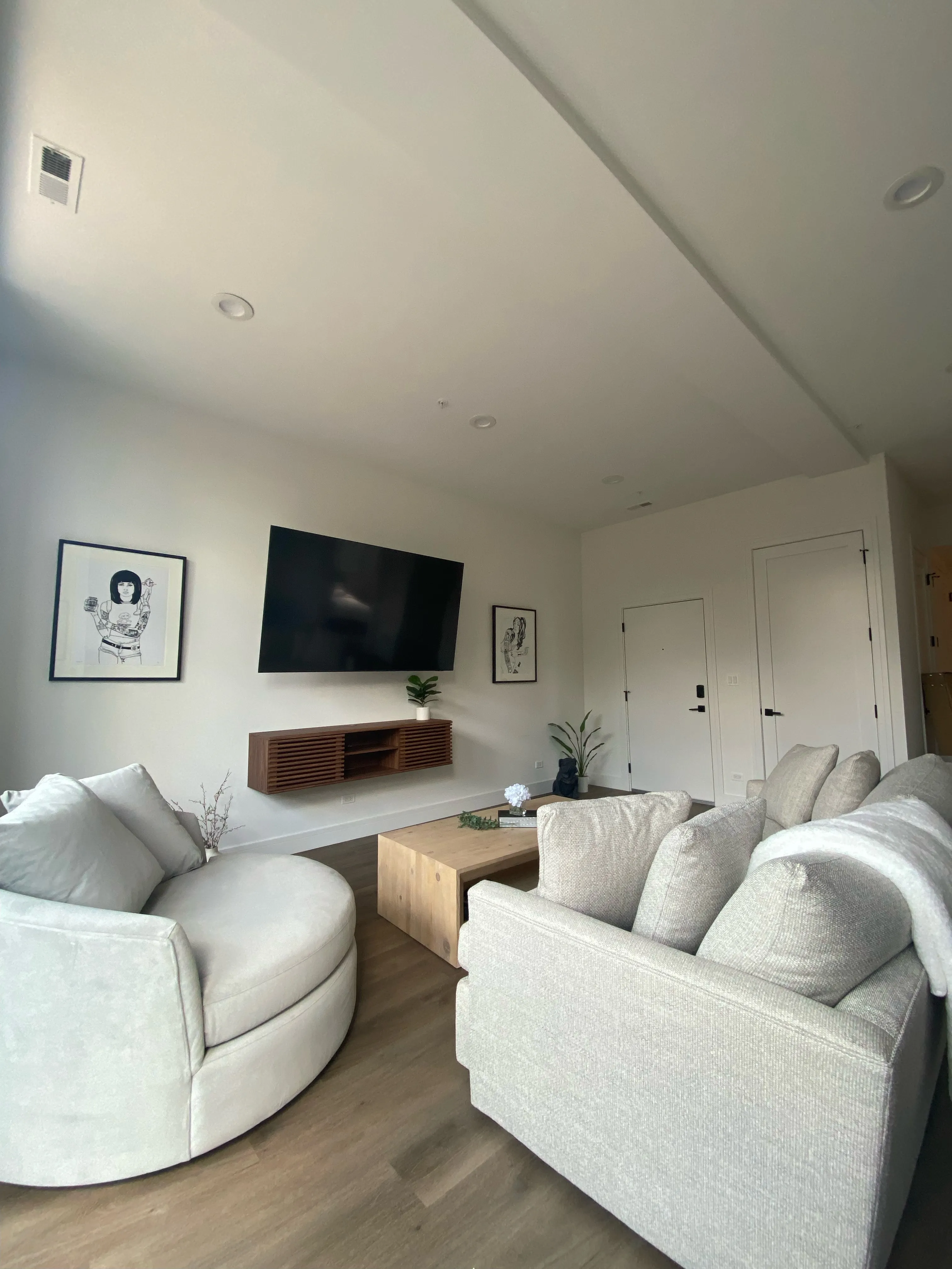 2423 W FULLERTON AVE 60647-unit#2G-Chicago-IL