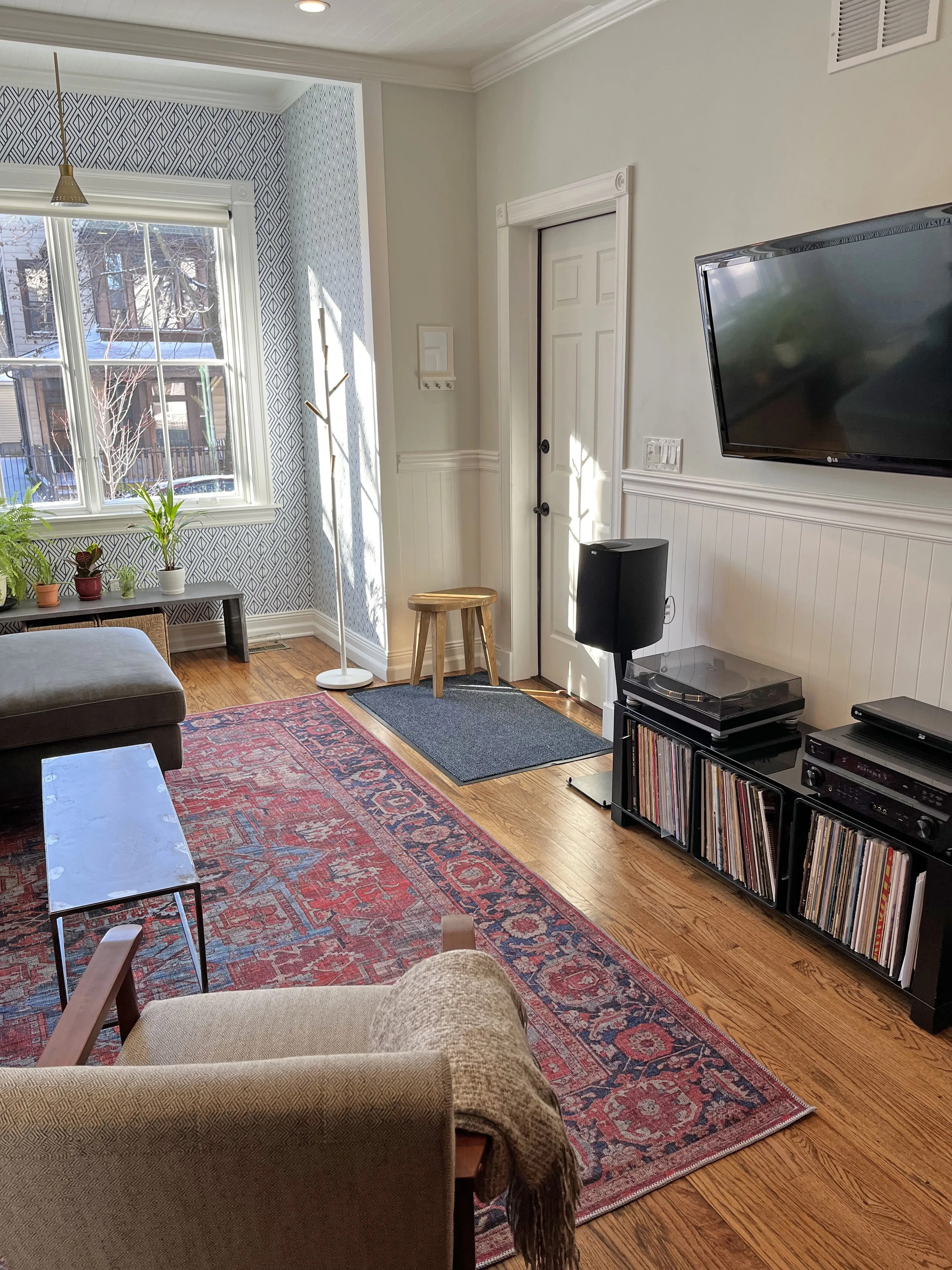 3130 W LYNDALE ST 60647-unit#1-Chicago-IL