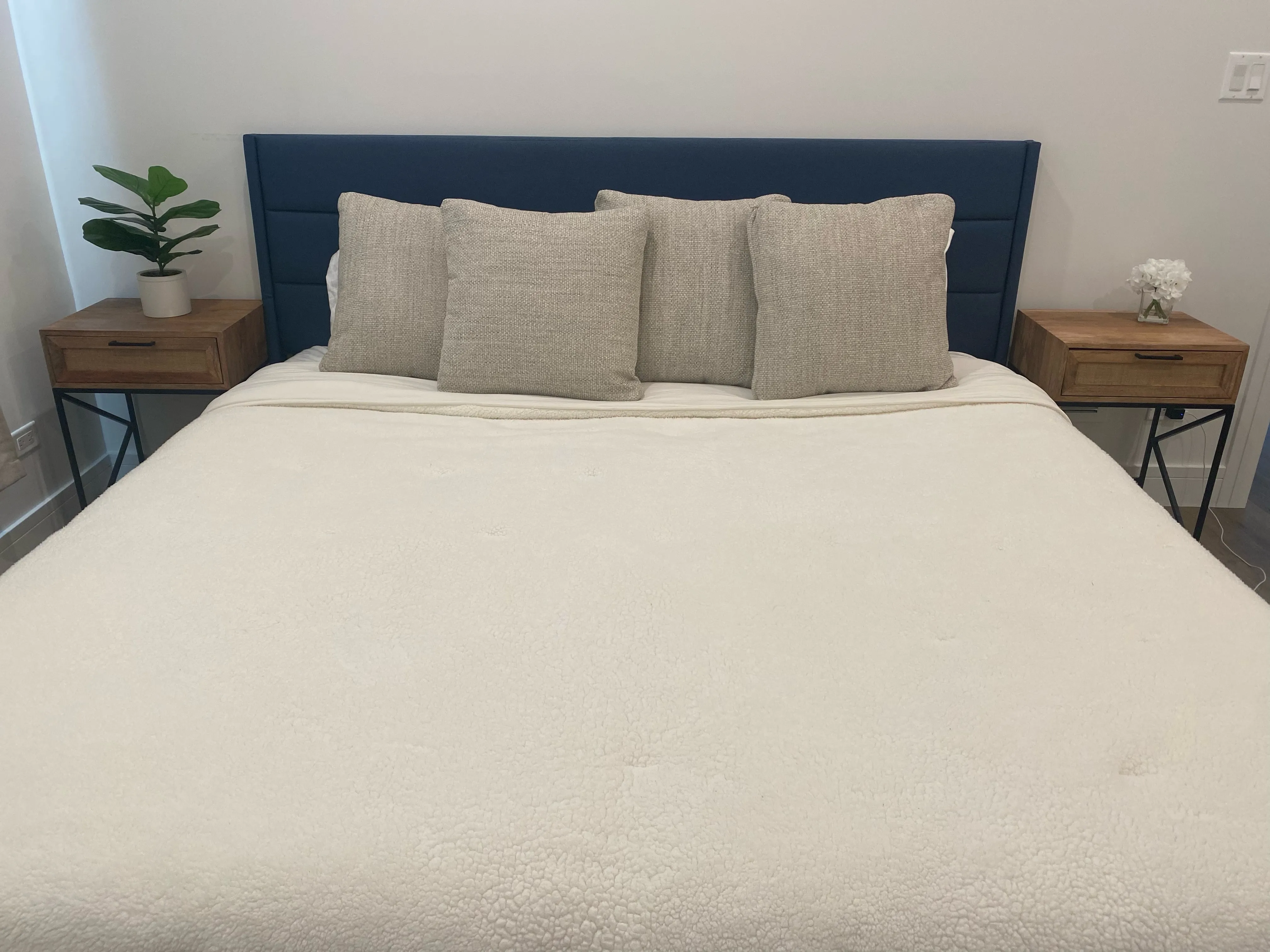 2423 W FULLERTON AVE 60647-unit#2G-Chicago-IL