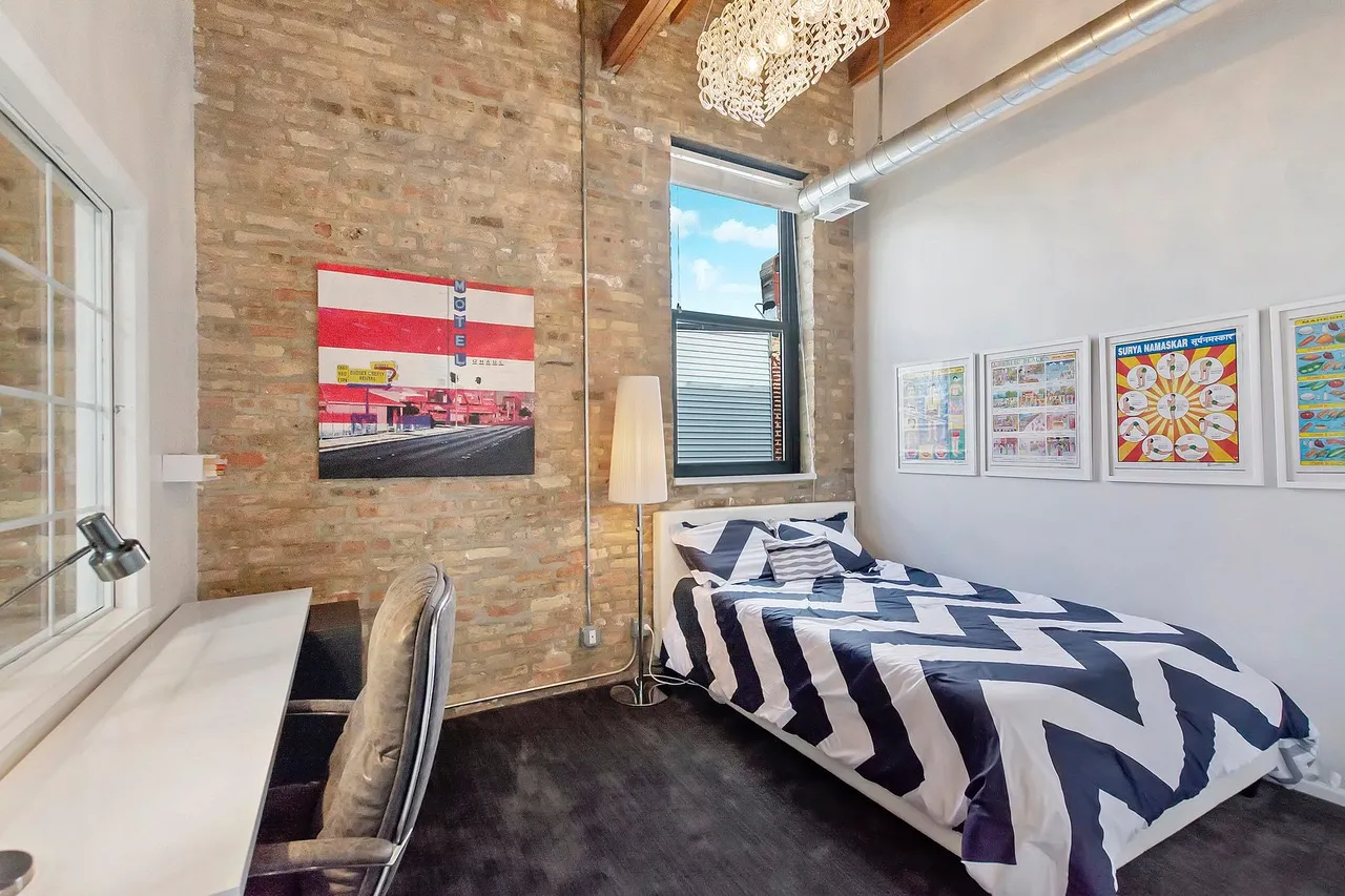 3201 N SEMINARY AVE 60657-unit#209-Chicago-IL