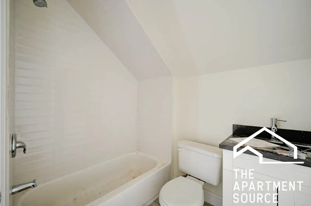 1254 N GREENVIEW AVE 60642-unit#002-Chicago-IL