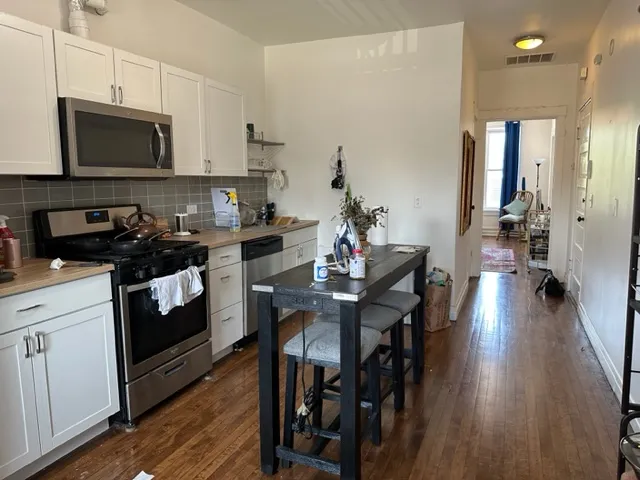 1423 W AUGUSTA BLVD 60642-unit#3-Chicago-IL