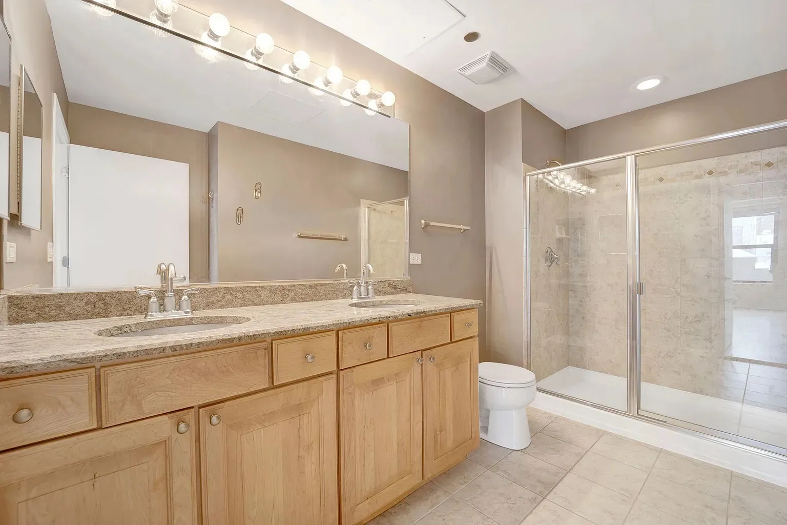 849 N FRANKLIN ST 60610-Parc Chestnut-unit#507-Chicago-IL