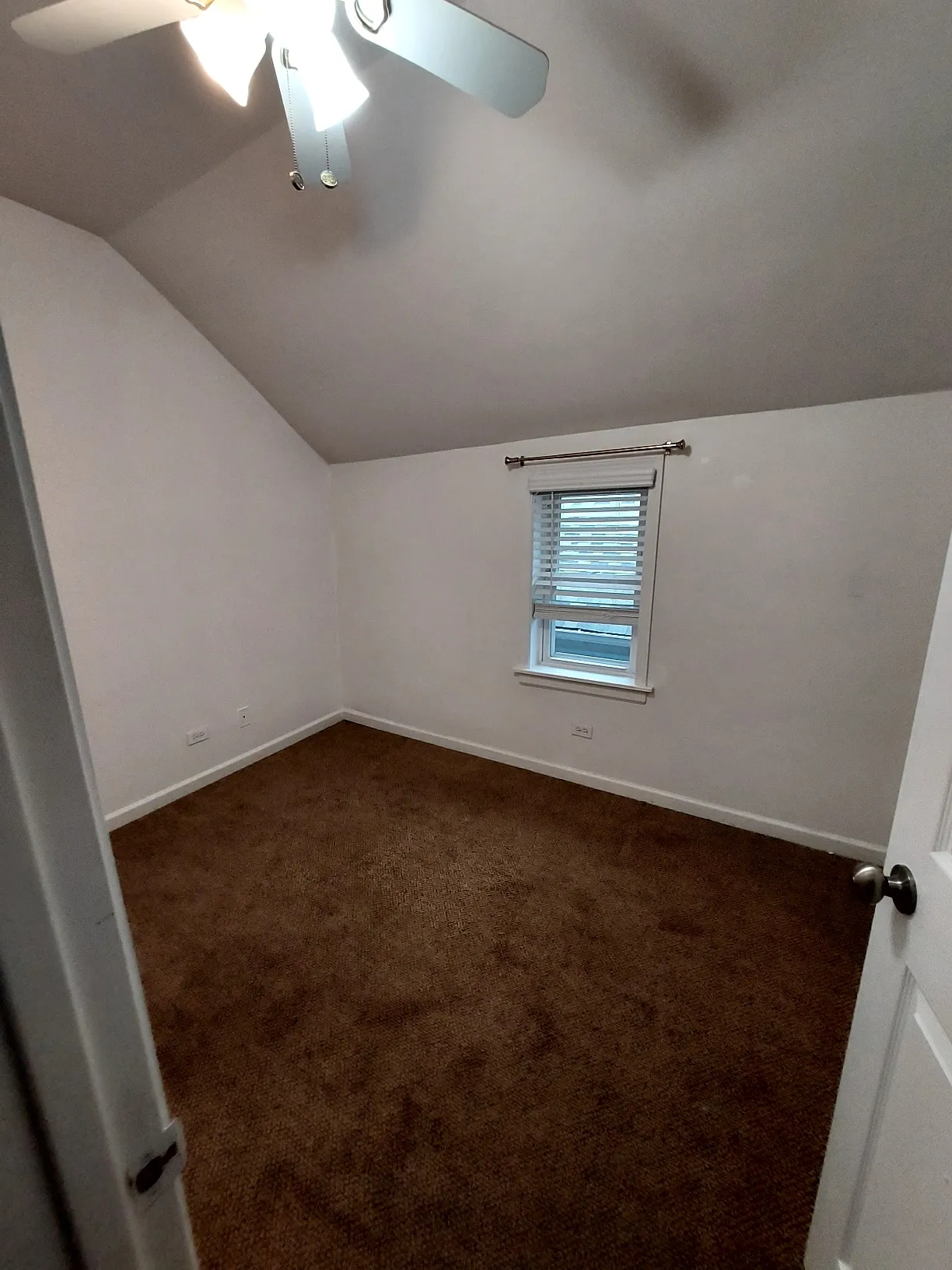 2516 W LYNDALE ST 60647-unit#Apt2-Chicago-IL