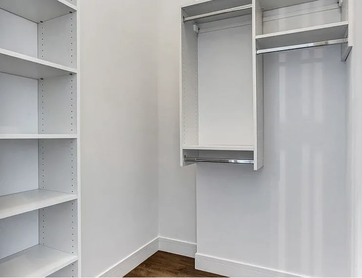 2423 W FULLERTON AVE 60647-unit#2G-Chicago-IL