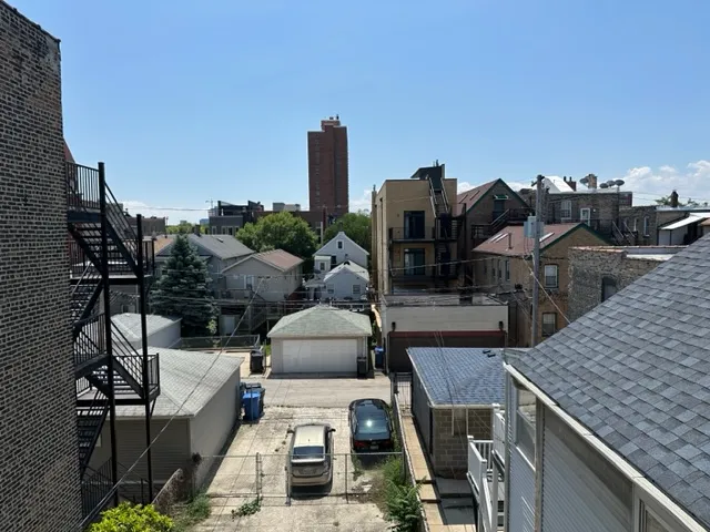 1423 W AUGUSTA BLVD 60642-unit#3-Chicago-IL