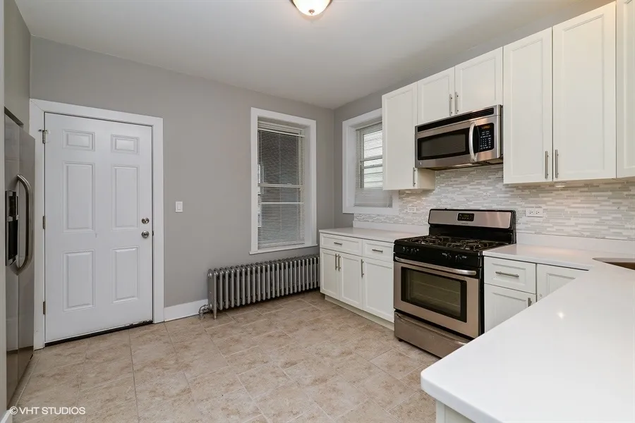 3927 N ST LOUIS AVE 60618-unit#1-Chicago-IL