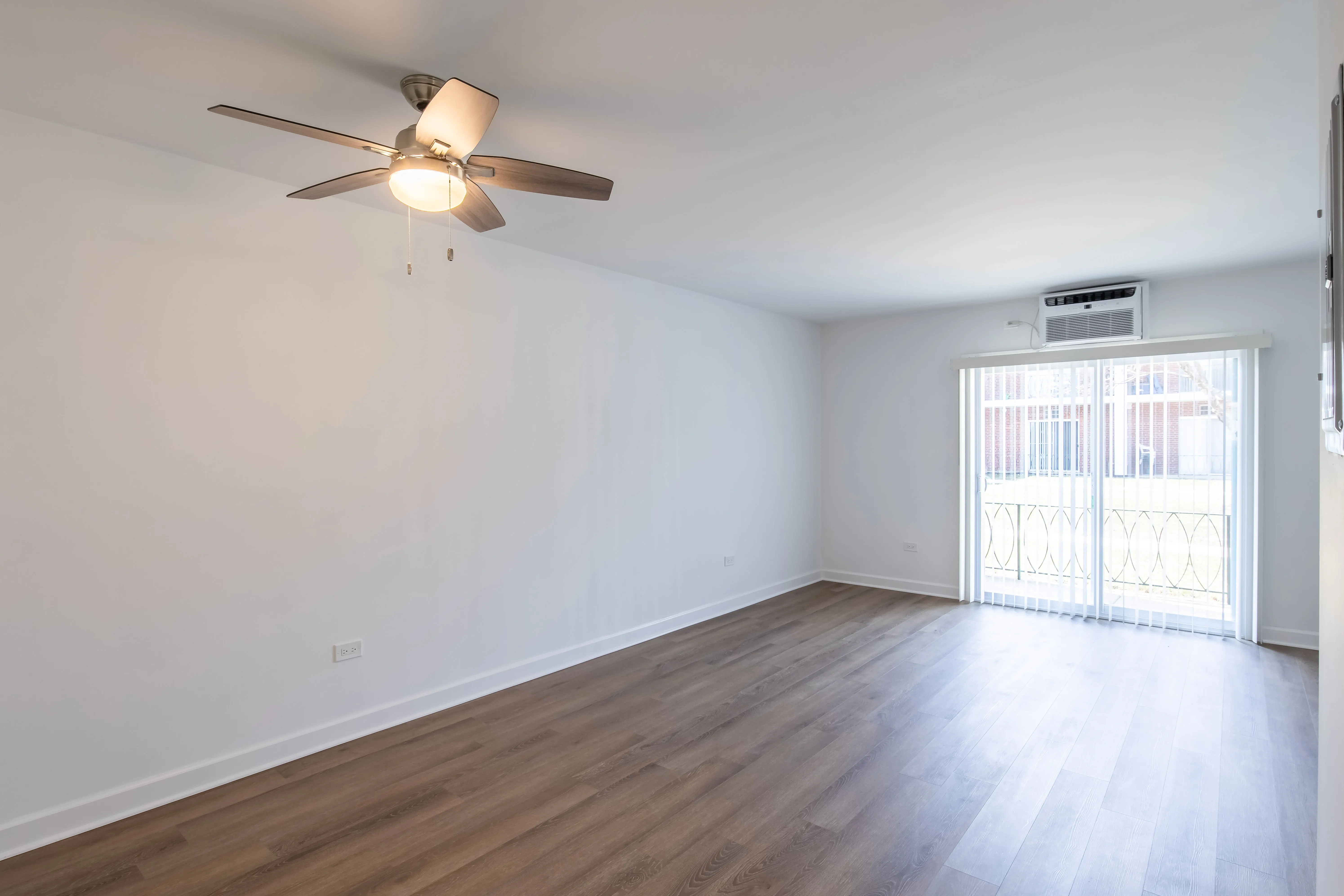 160 E LAKE ST 60126-unit#13A-Elmhurst-IL