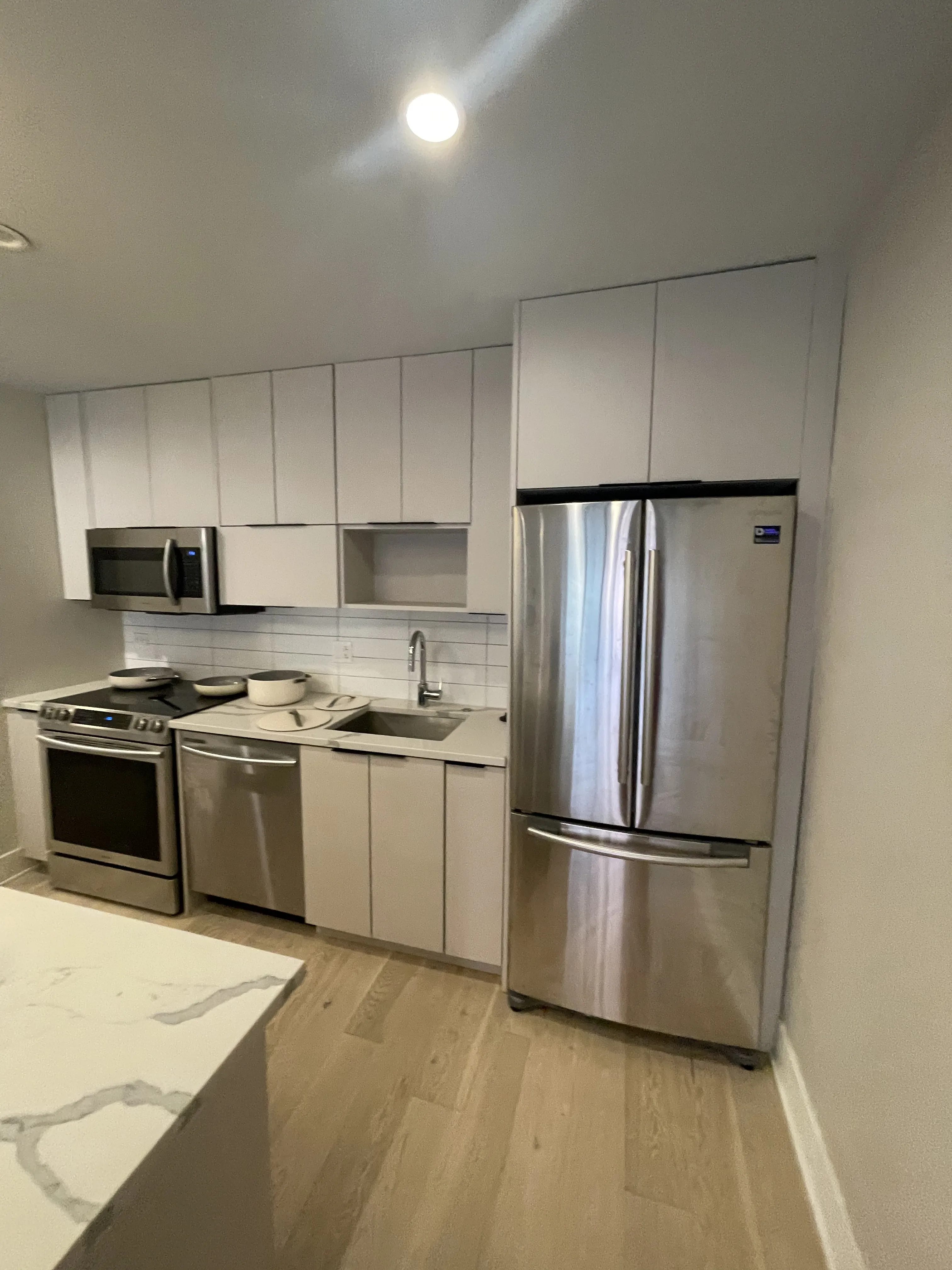 1955 N LINCOLN AVE 60614-unit#2F-Chicago-IL