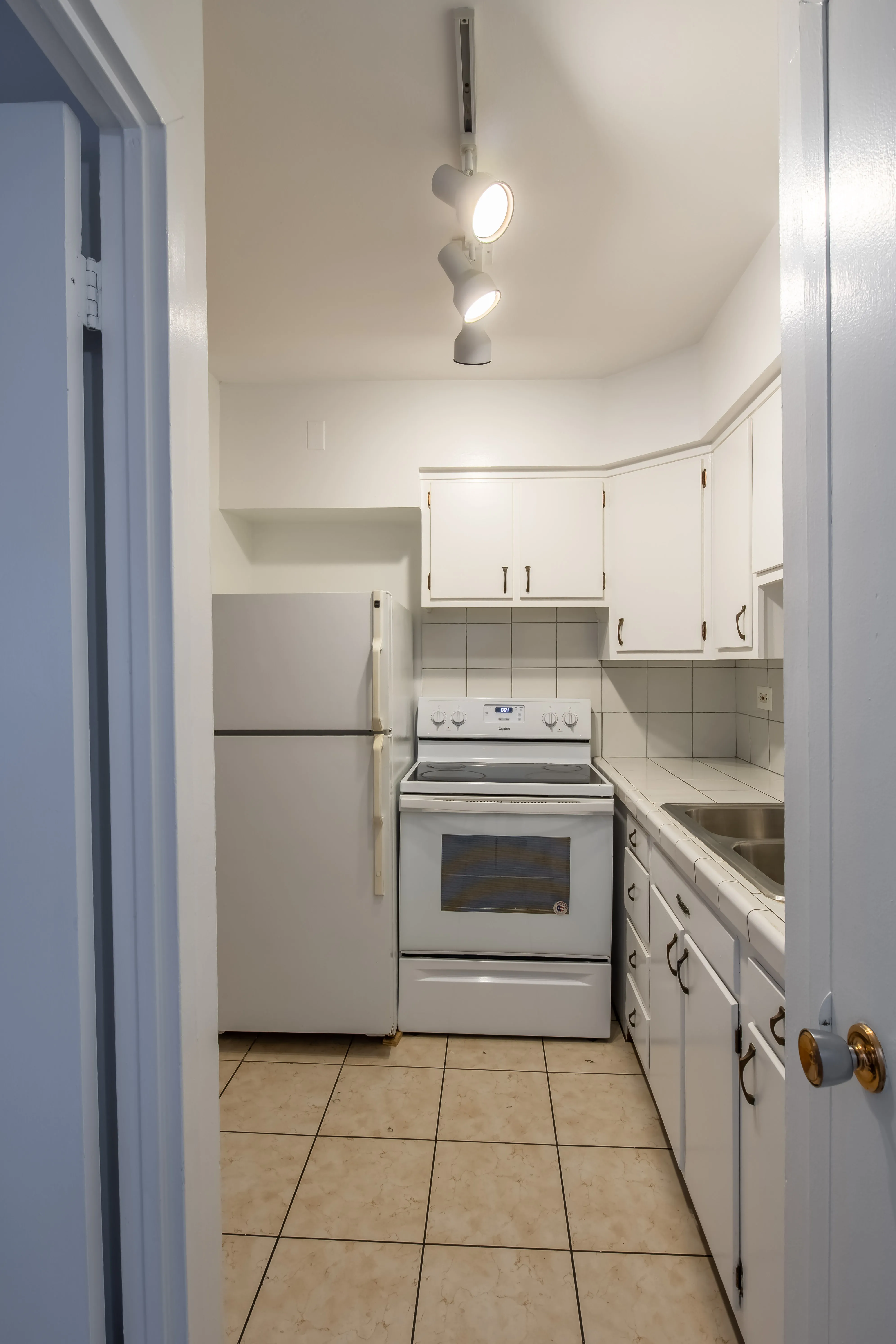 160 E LAKE ST 60126-unit#13A-Elmhurst-IL