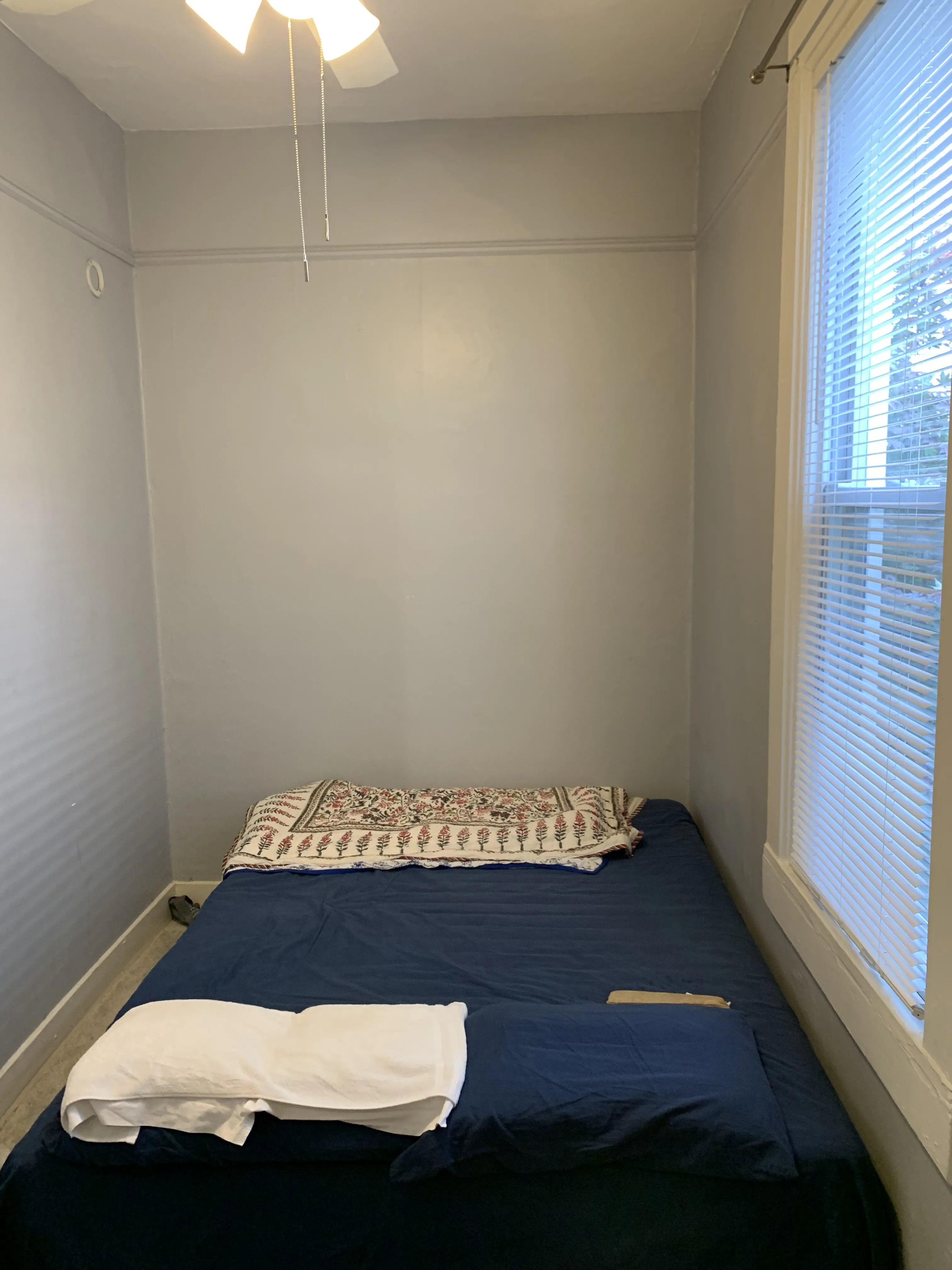 3015 N CLIFTON AVE 60657-3015 N Clifton-unit#01-R-Chicago-IL